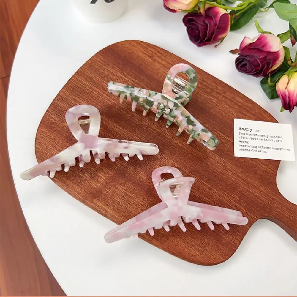 

Cute Solid Color Fresh Acetate Hair Claw Hair Clip Hairpin Cross Shark Clip Headwear Shark Clip Simple Hair Claw Streetwear