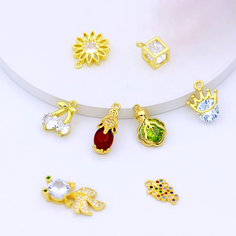 

6PCS Rhinestone Zircon Charm for Memory Locket Bracelet Earring Necklace Findings Cute Copper Diy Jewelry Making Accessories