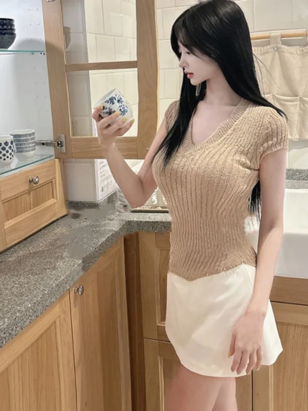 Korean Version New V-neck Short Sleeve Pullover Women Curved Cinching Waist Solid Slim Casual Versatile Knitted Sweater X40W