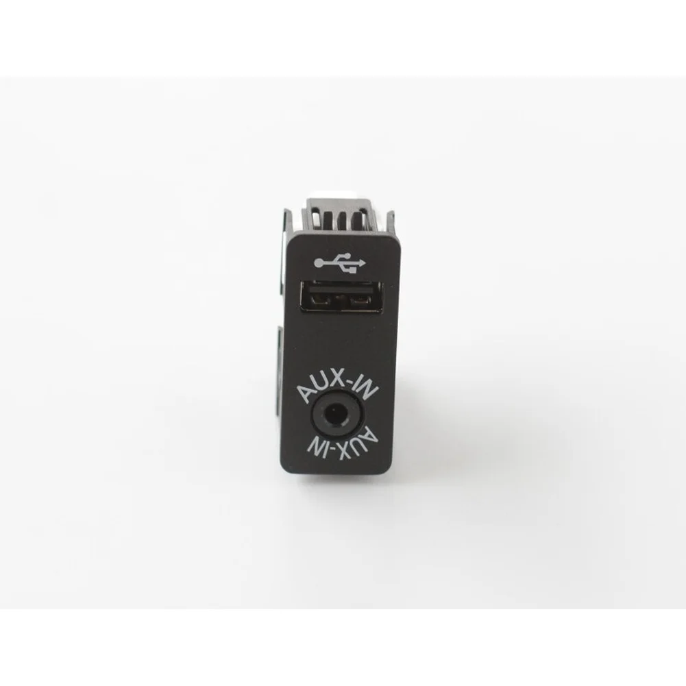 Auto USB AUX-Buchse für BMW 1 2 3 4 Serie und X1 2010-2019 Cooper R56 R57 R58 R59 R60 R61 F55 F56 OEM 84109229246