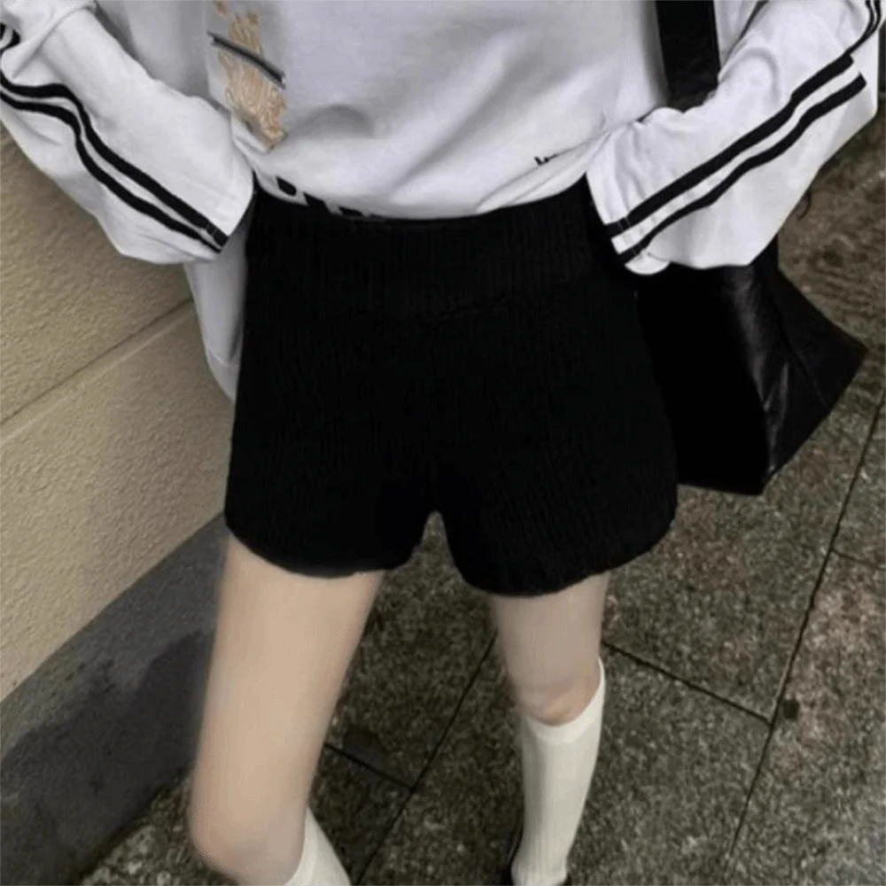 New Loose Knitted Shorts Soft Bodycon Fit Slimming Pants A-Line High Waist Shorts Autumn Winter