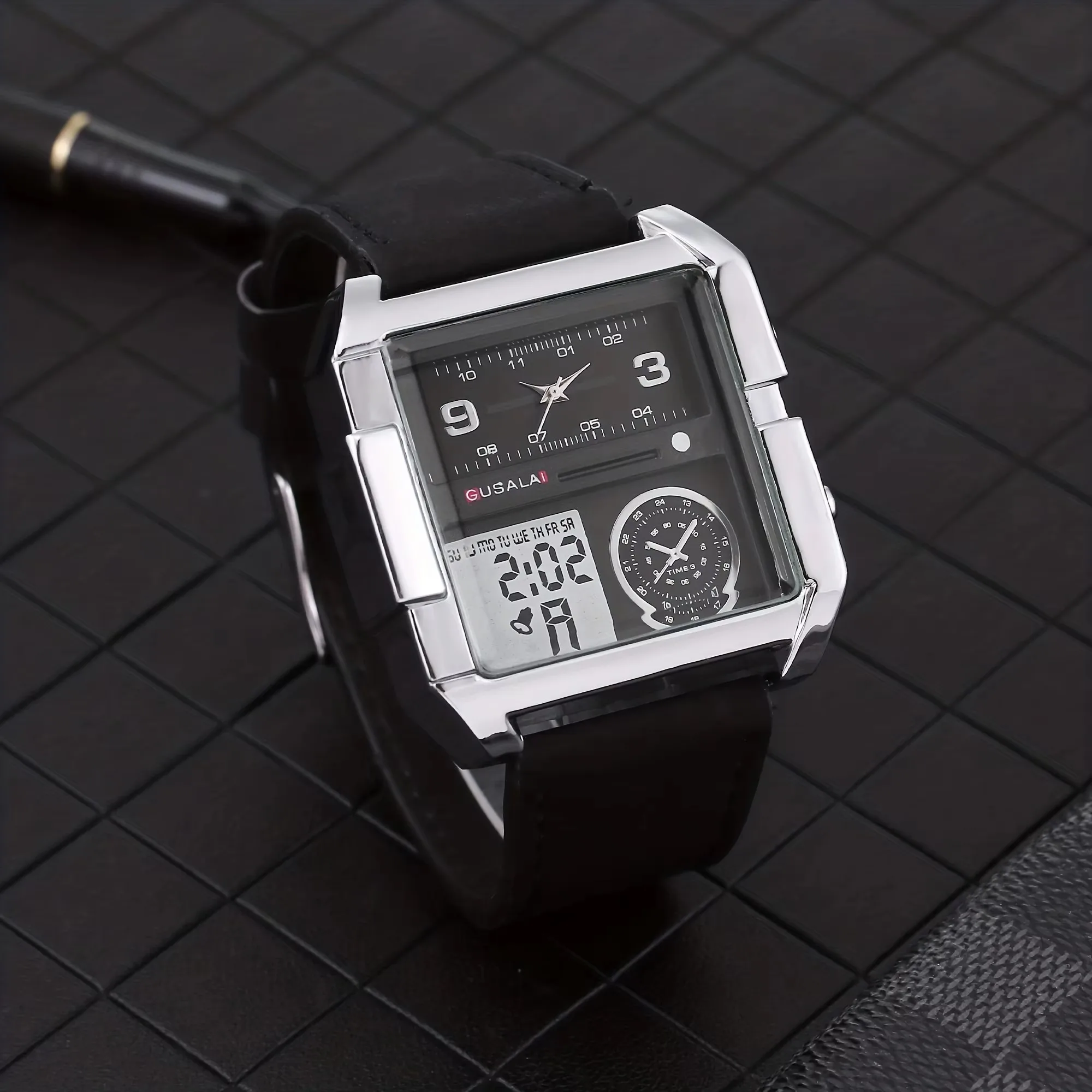 Watch Men's Western Wild Motorcycle Watch Men's and Women's Super Large dial Dominant Square Fashion Casual Couple Watch