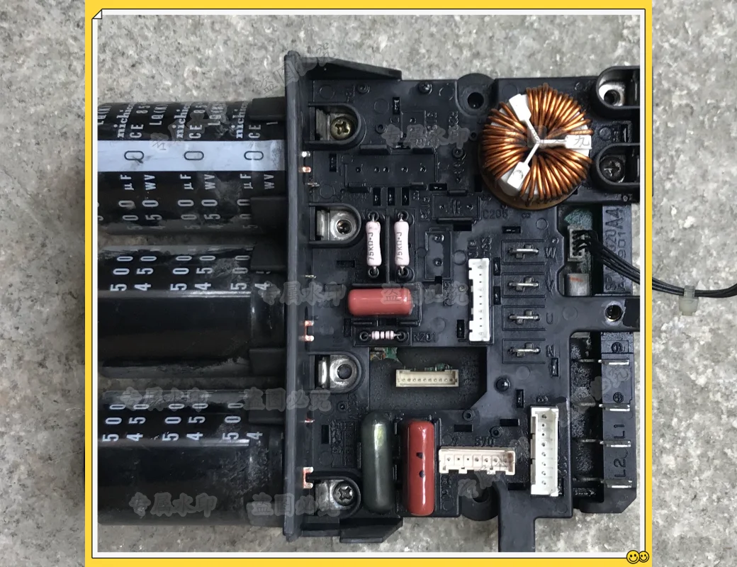 

FOR Daikin air conditioner external unit frequency conversion module P plate with capacitor RXD50 60 71DMV2C 3MXS80EV2C