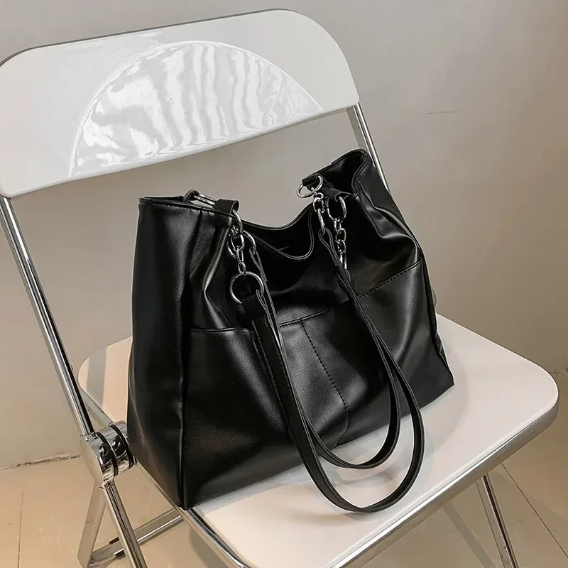 

Large Capacity Black Shoulder Bags For Women Large Shopper Bag Solid Color Soft Leather Crossbody Handbag Lady Travel Tote Bag