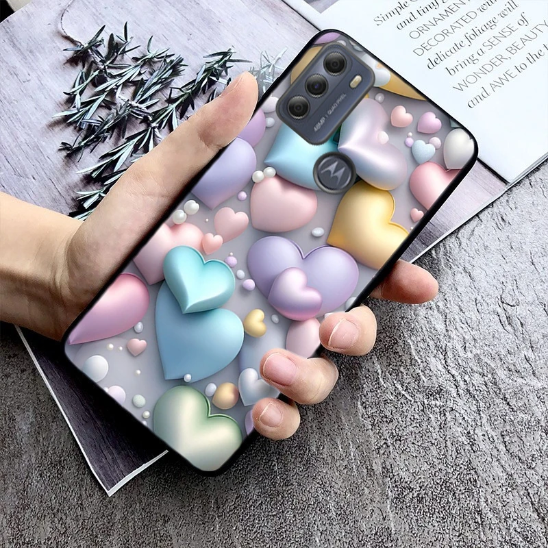 

Phone Case For Moto G85 G55 G05 G14 G75 G31 G50 G10 G20 G30 G60 G13 G32 G84 G54 G53 G72 G24 Power Love Pink Heart