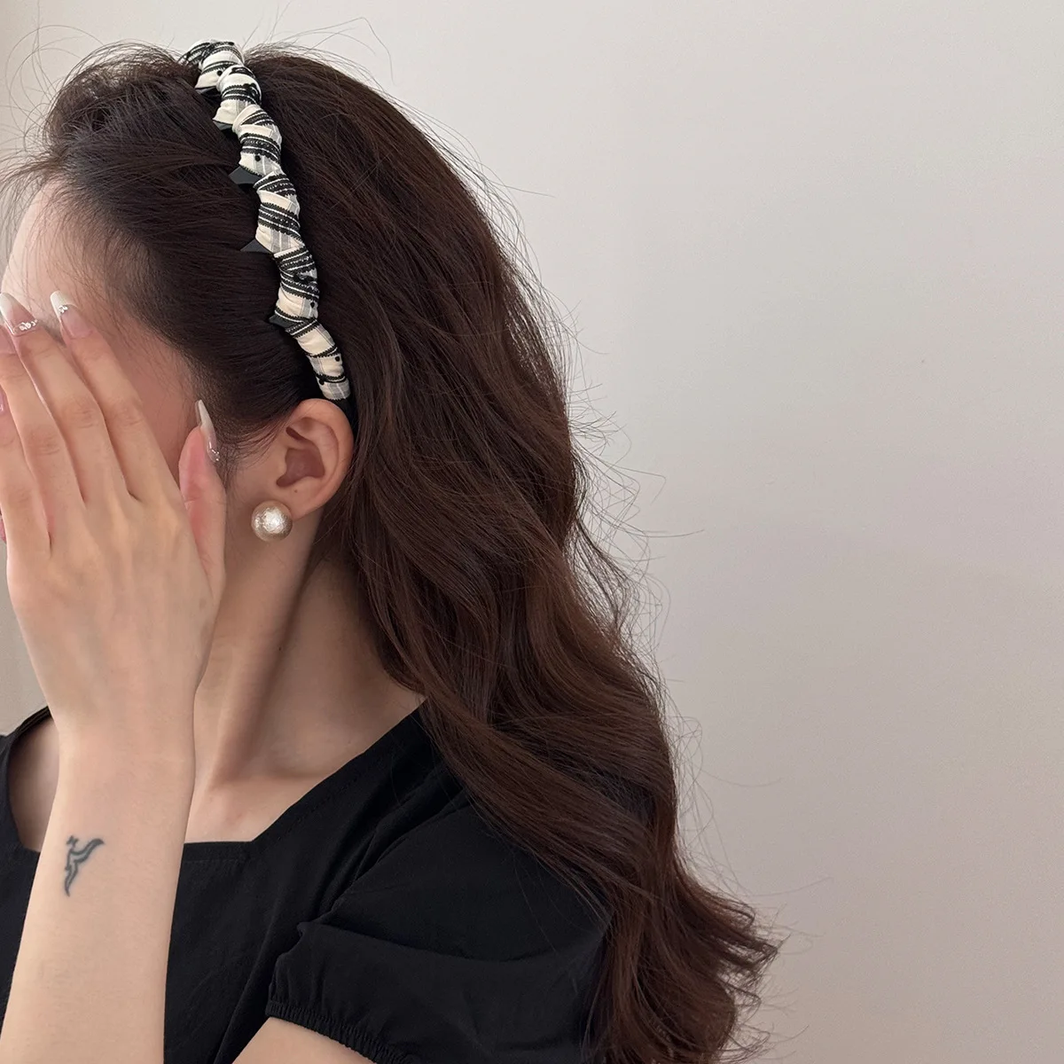 플래드 헤어밴드 2025 신상 여성용 헤어밴드 성인용 케이팝 요가 한국 메이크업 빈티지 인기 유행 패션 머리띠