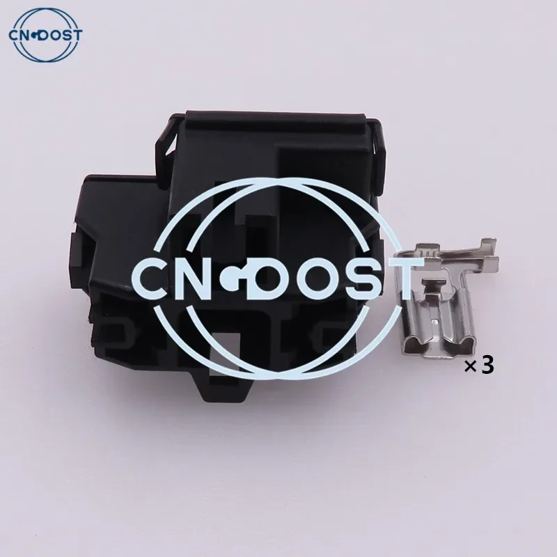 1 Set 3 Pin Auto H4 Headlights Lamp Holder Wiring Connector AC Assembly Near-far Light Bulb Cable Socket