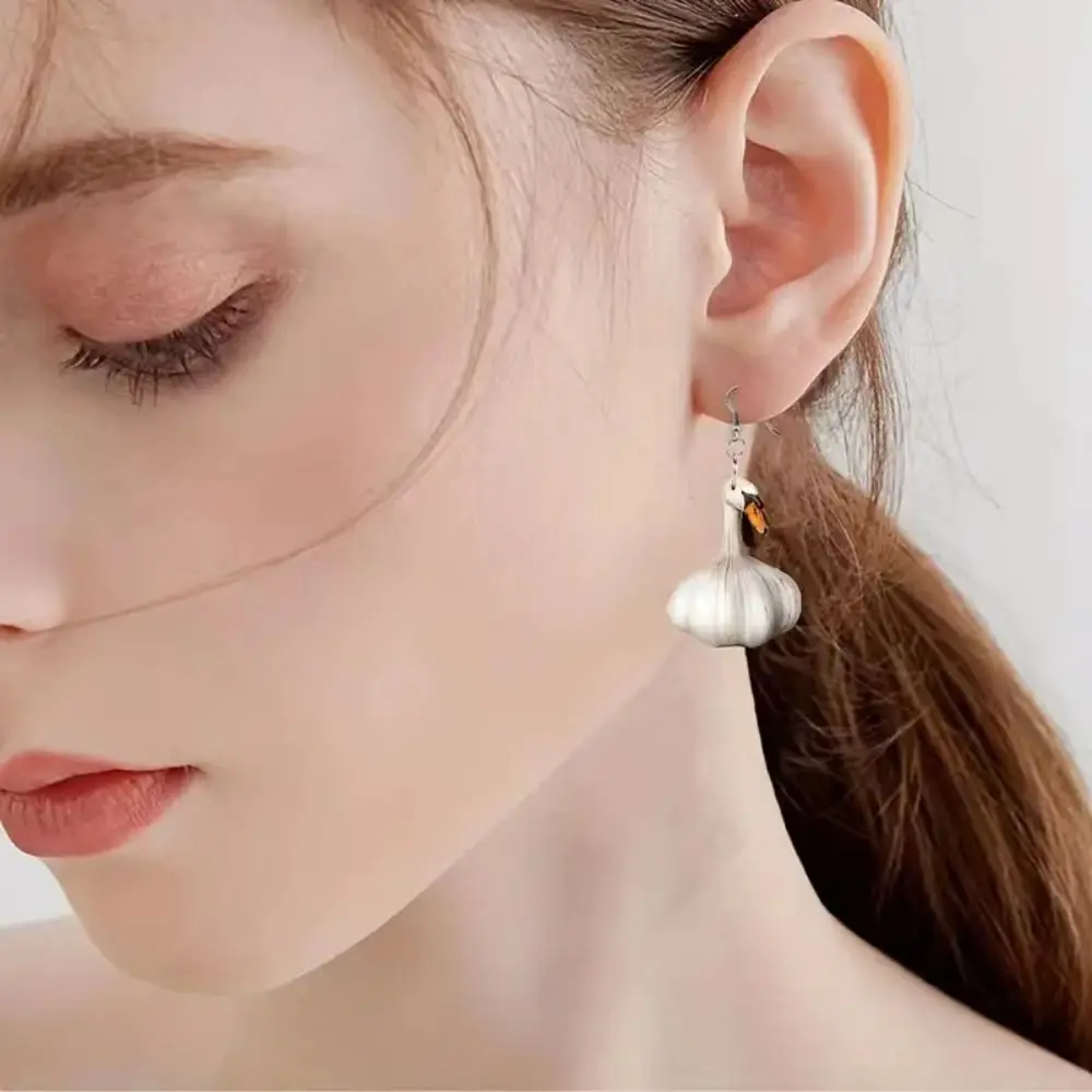 Novel Garlic Duck Acrylic Earrings For Girls Trendy Unique Creative Earrings Jewelry Cute Kawaii and Interesting Women's Gift