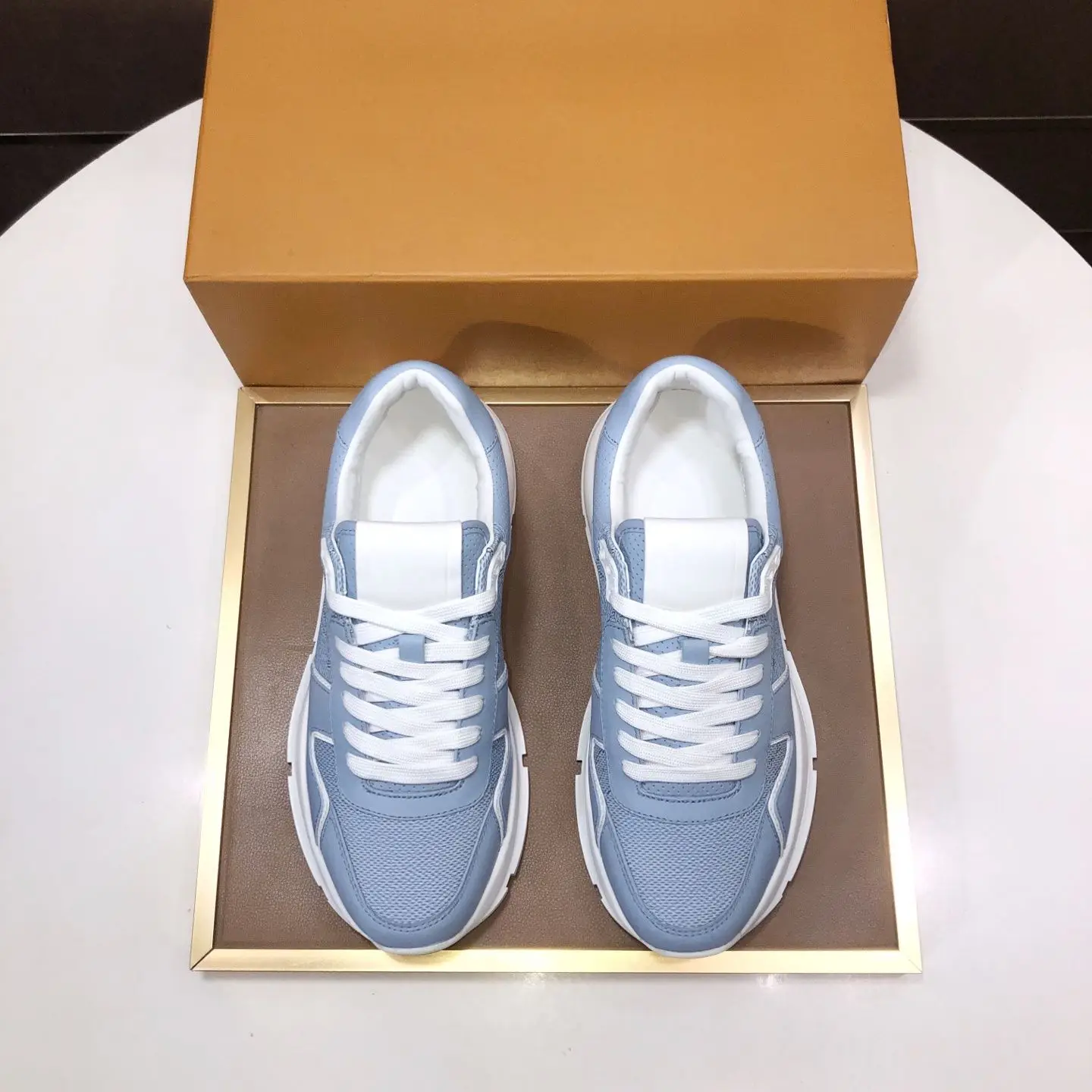 Unisex Light Blue Retro Sneakers Breathable Mesh Perforated Leather Splicing Low Top Layered Thick Sole Lace Up Heighten Daily Walking Casual Shoes