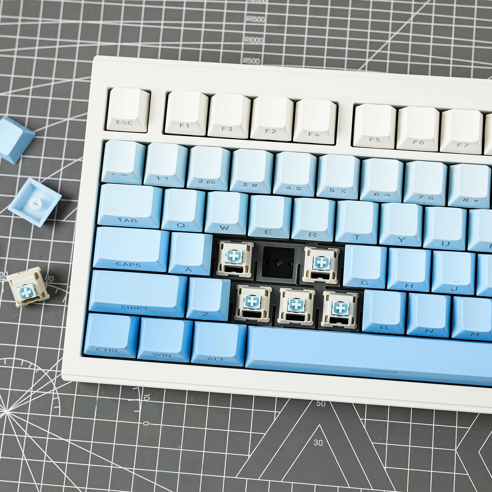 CIDOO V75 Plus 75% ガスケットマウント VIA プログラム可能 Bluetooth