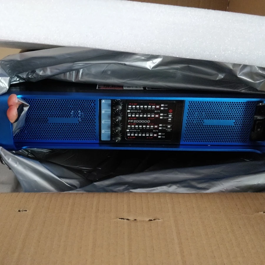 

LABS GRUPPEN PLM-20000Q 4x4400W DSP Power Amplifier Professional Class D Surround Sound for Home Karaoke Wholesale