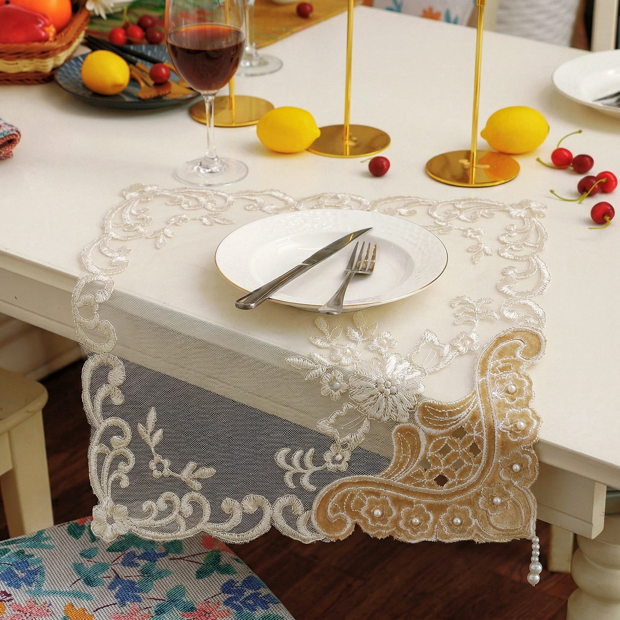 Vintage Hand Embroidered Placemats 8pcs Set Square Tablecloth Protectors Heat Resistant Coaster Pads Baptism Decor