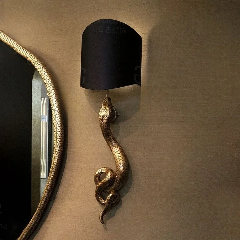 Light Luxury Retro Wall Lamp Creative All-copper Snake Personalized Soft Furnishing Designer Artistic Corridor Living Room