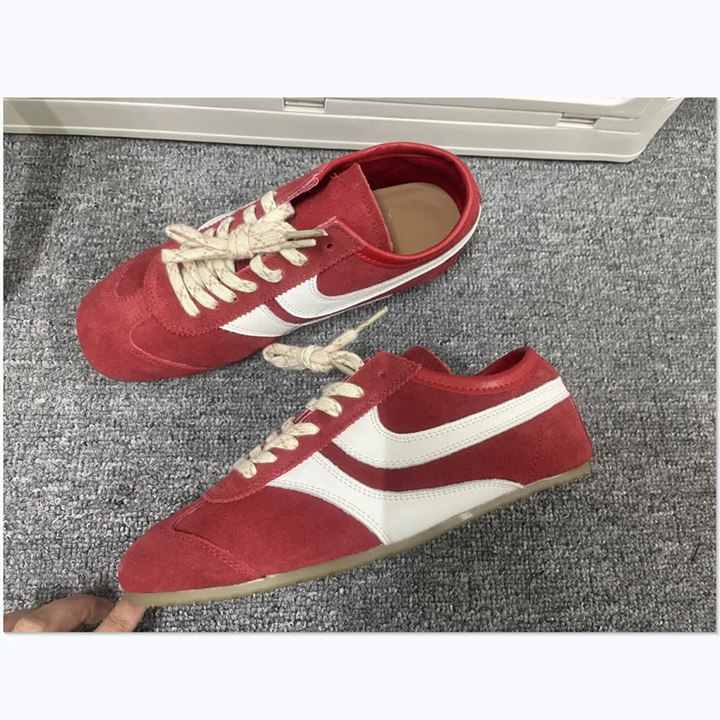 

Femmes Cuir Allemand Trainers 2025 New Casual Sneakers Comfortable Deerskin Board Shoes Lace Up Flat Trainers Women's Shoes