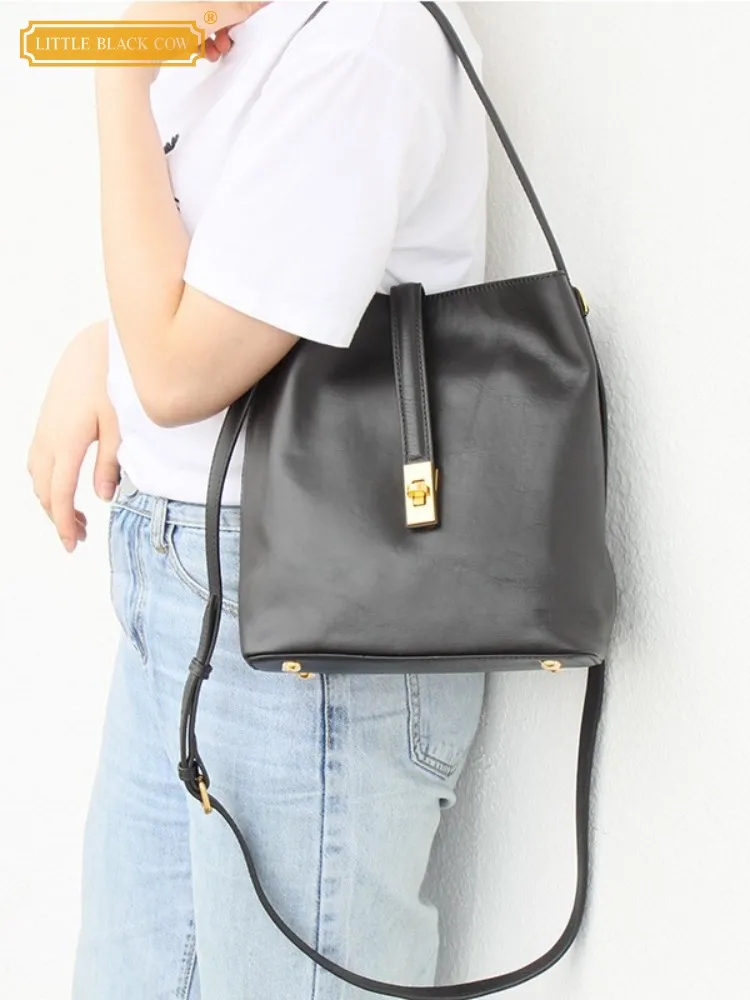 

Women Softshell Cowhide Real Leather Bucket Bag Large Capacity Single Shoulder Bags Solid Color Casual Ladies Crossbody Bags