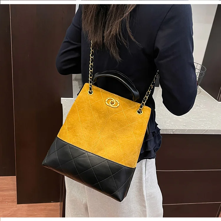 Новинка 2023 года, изысканная женская сумка-хобо из натуральной кожи, кошелек через плечо с верхней ручкой и регулируемым ремешком, шикарная и практичная ​