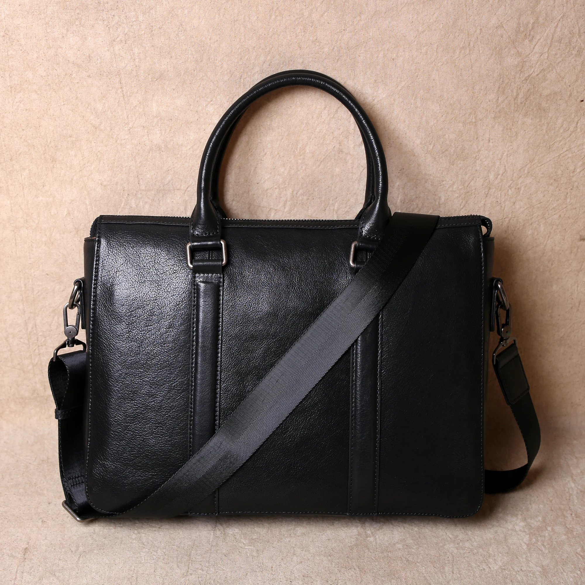 Borsa a mano in pelle di vacchetta di prima qualità, valigetta da lavoro in vera pelle da uomo, borsa per computer, borsa a tracolla a spalla singola per viaggio d'affari