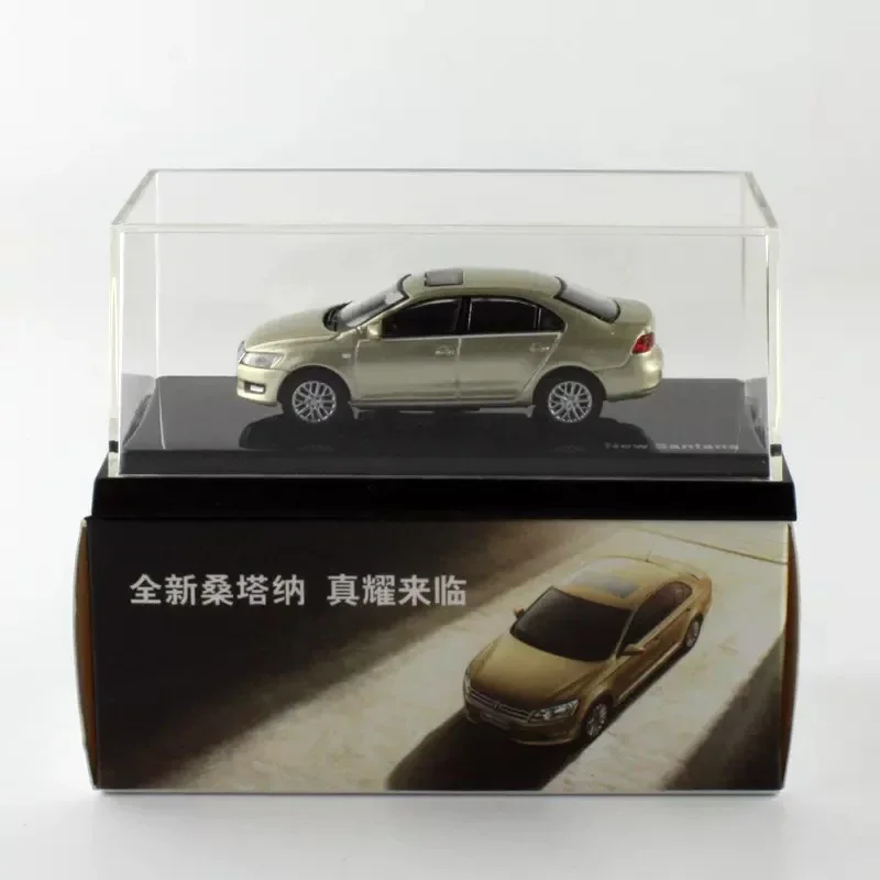 1:64 Skoda Superb Rapid Polo Yeti Cross Passat Fabia Santana Alloy Car Model Toys Diecast Collectible Souvenir