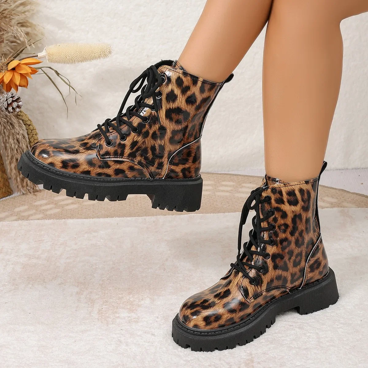 Women Platform Non-Slip Lace-Up Side Zip Fall Winter Statement Vintage Block Heel Shoes New Fashion Leopard Booties