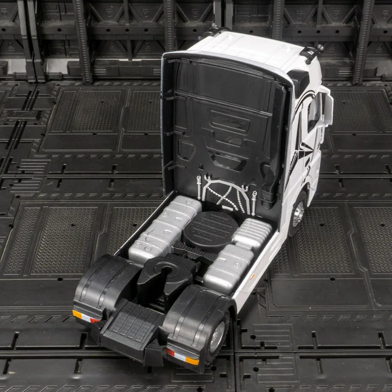 1:36 Simulation Mercedes Benz Trailer Head Alloy Car Model, doors can be opened with sound and light, trailer model gift