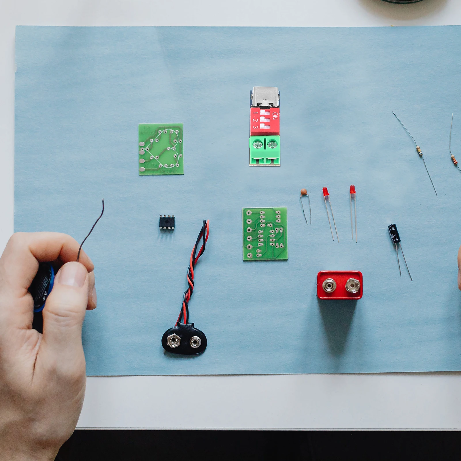 

Qc Pd USB Type-C Fast Charging Test Board 5-20V Adjustable Voltage Power Stable Output Portable