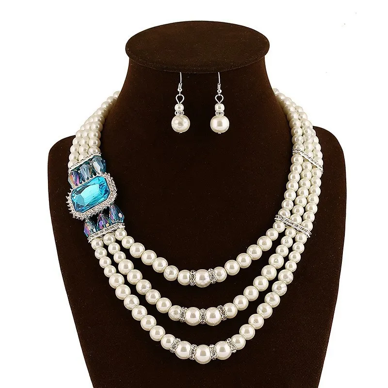 Wedding Jewelry Three-row Pearl Bridal Jewelry Set Rhinestone Four-leaf Clover Necklace Earring Three-piece Set Earrings Disfraz