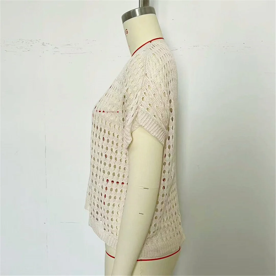 Ausgehöhlte, kurzärmelige Tunika mit V-Ausschnitt, einfarbig, aus Strick, Strandkleid, Strandmode, Damen V8511 – Detail 14
