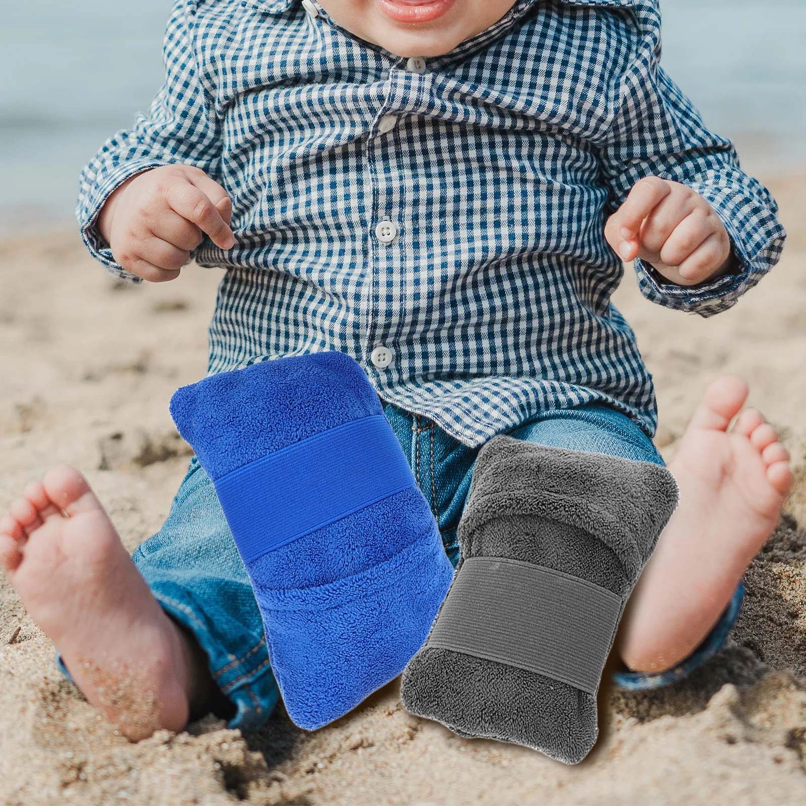 6Pcs Sand Removal Kit Includes Mitt and Bag for Beach Pool Use Portable Compact Travel Friendly Summer Essential Accessory Combo