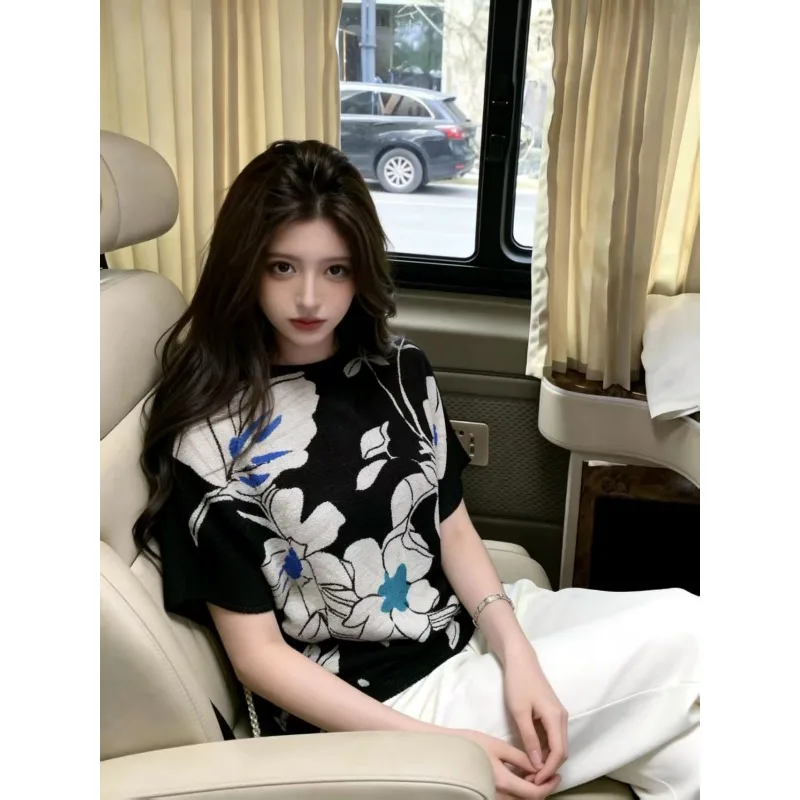 Miyake Pleated Printed T-Shirt 2026 Summer New Floral Print Embellished Branches Color-Block Age-Reducing Versatile Top Women