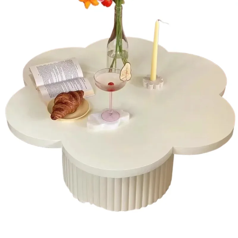 

Dopamine rose red flower coffee table, artistic sense special-shaped simple modern side table, bed and breakfast side table