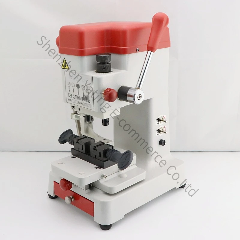 Q30 Key Duplicating Machine Key Milling and Punching Machine Key Making Duplication Cutting Machine