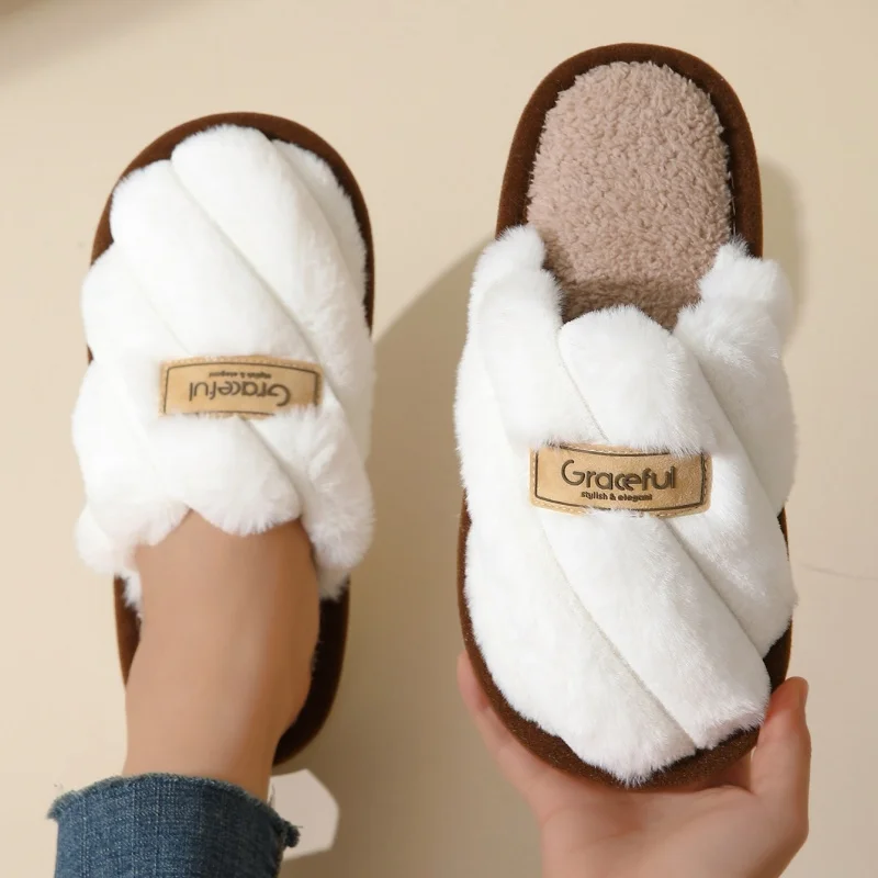 2026 Winter Warm Plush Women Soft Slippers Men Indoor Non-slip Warm Sandals Couples Comfort Flat Heel Indoor Bedroom Slides view 2