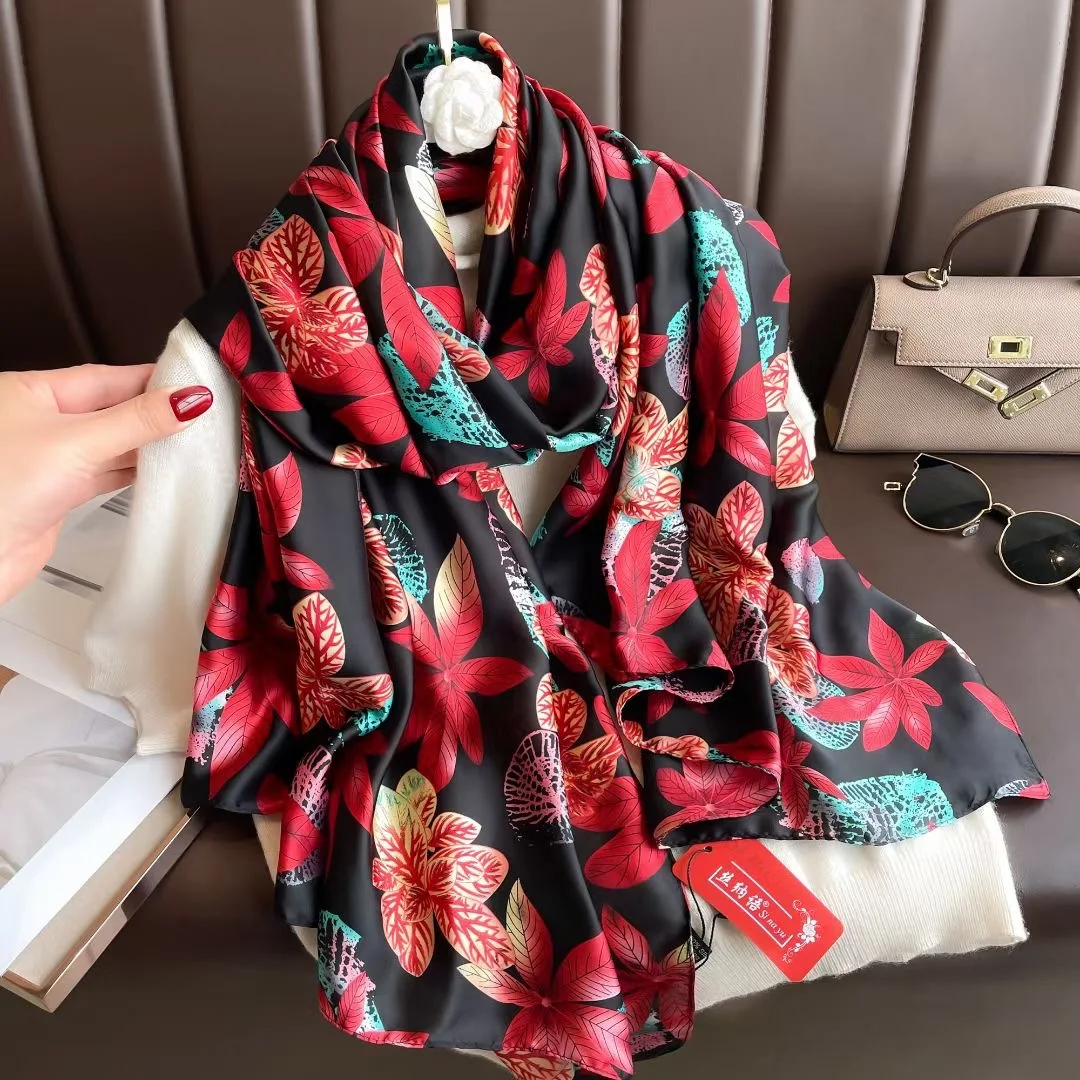 Luxury Women Fashion Scarves New Beach Sunscreen Design Bandanna Summer Classics Model Shawls Popular 180X90CM Square Silk Scarf