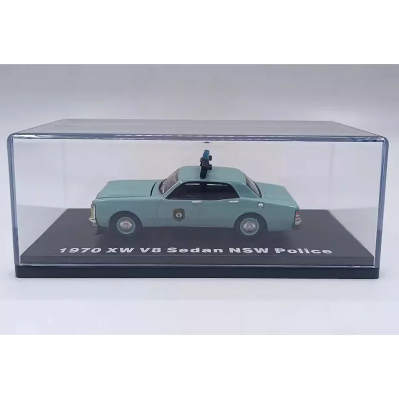 Diecast 1:64 skala 1970 Ford XW V8 Sedan australijska symulacja samochodu policyjnego aluminiowy Model samochodu zdobiony wyświetlacz prezent