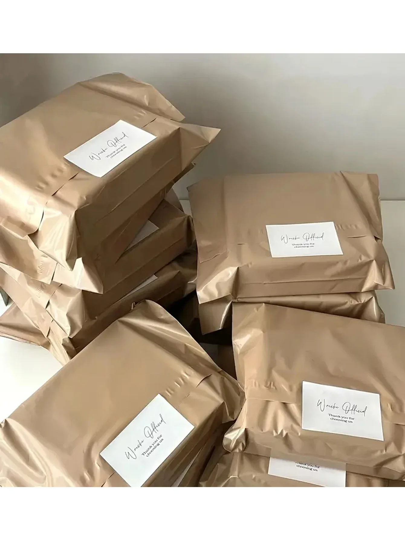 10/20pcs Poly Mailers จัดส่งกระเป๋าสําหรับเสื้อผ้า,บรรจุของขวัญและกระเป๋าจัดส่ง ถุงมีกาวในตัว กันน้ํา และกันการฉีกขาด
