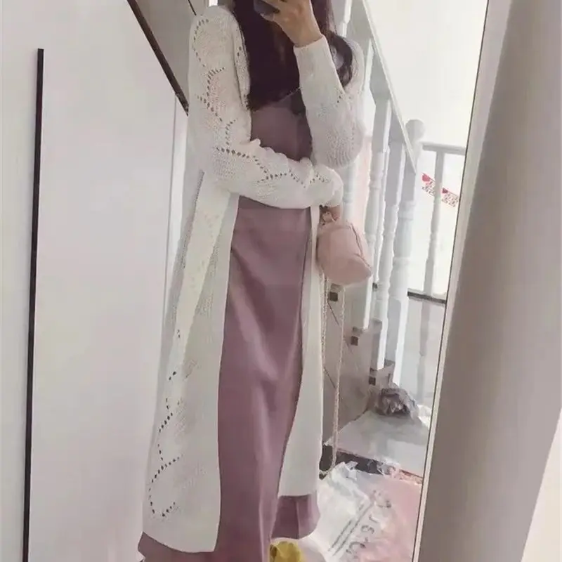 Elegant Hollowed Out Knitted Long Cardigan Women Korean Lightweight Tops Aesthetics Spring Shawl Coats Loose Casual Outerwear