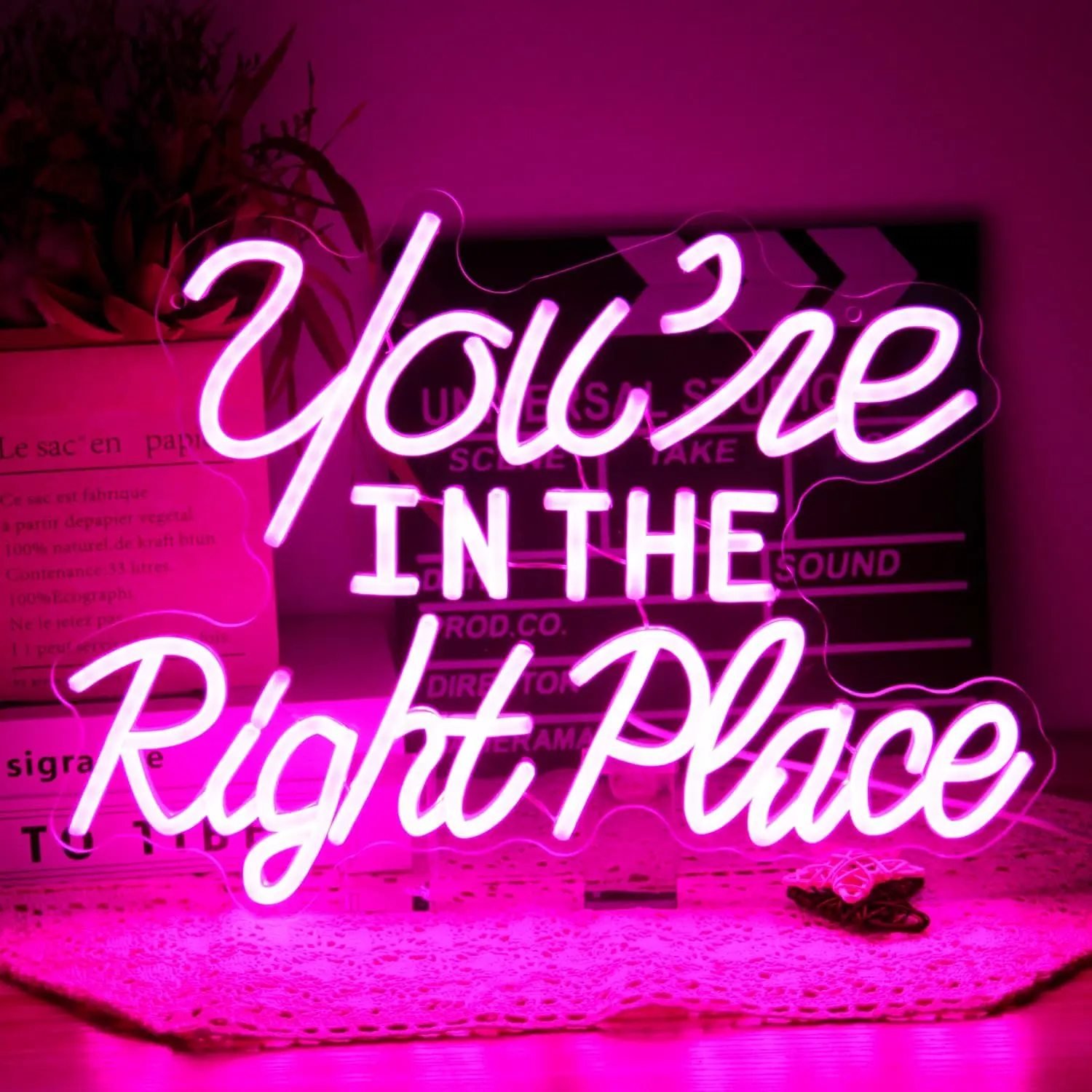 insegna-led-neon-'you're-in-the-right-place'-usb-lampada-neon-rosa-intenso-con-citazione-decorazione-estetica-da-parete-per-camera-da-letto-salone-caffetteria-studio-regalo