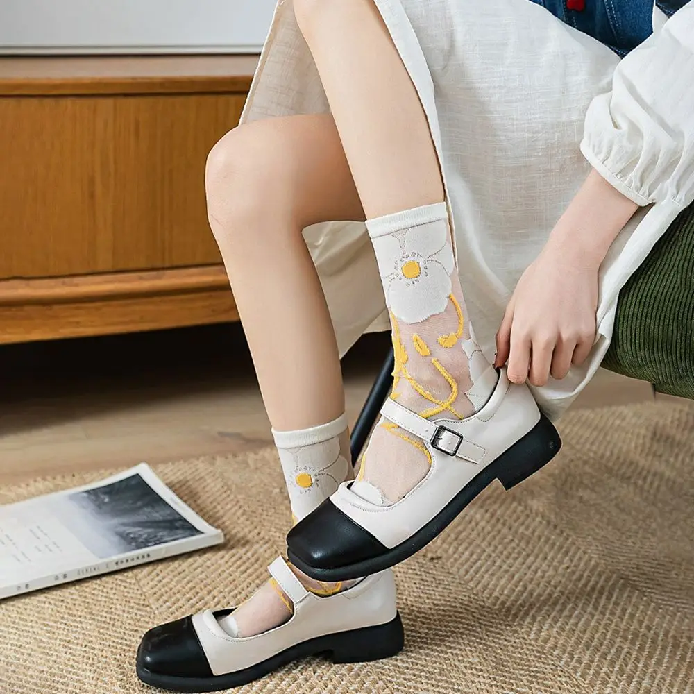 Ultra-thin Sweet Summer Korean Crystal Silk Socks Girls Middle Tube Socks Floral Hosiery Women's Socks Flower Socks