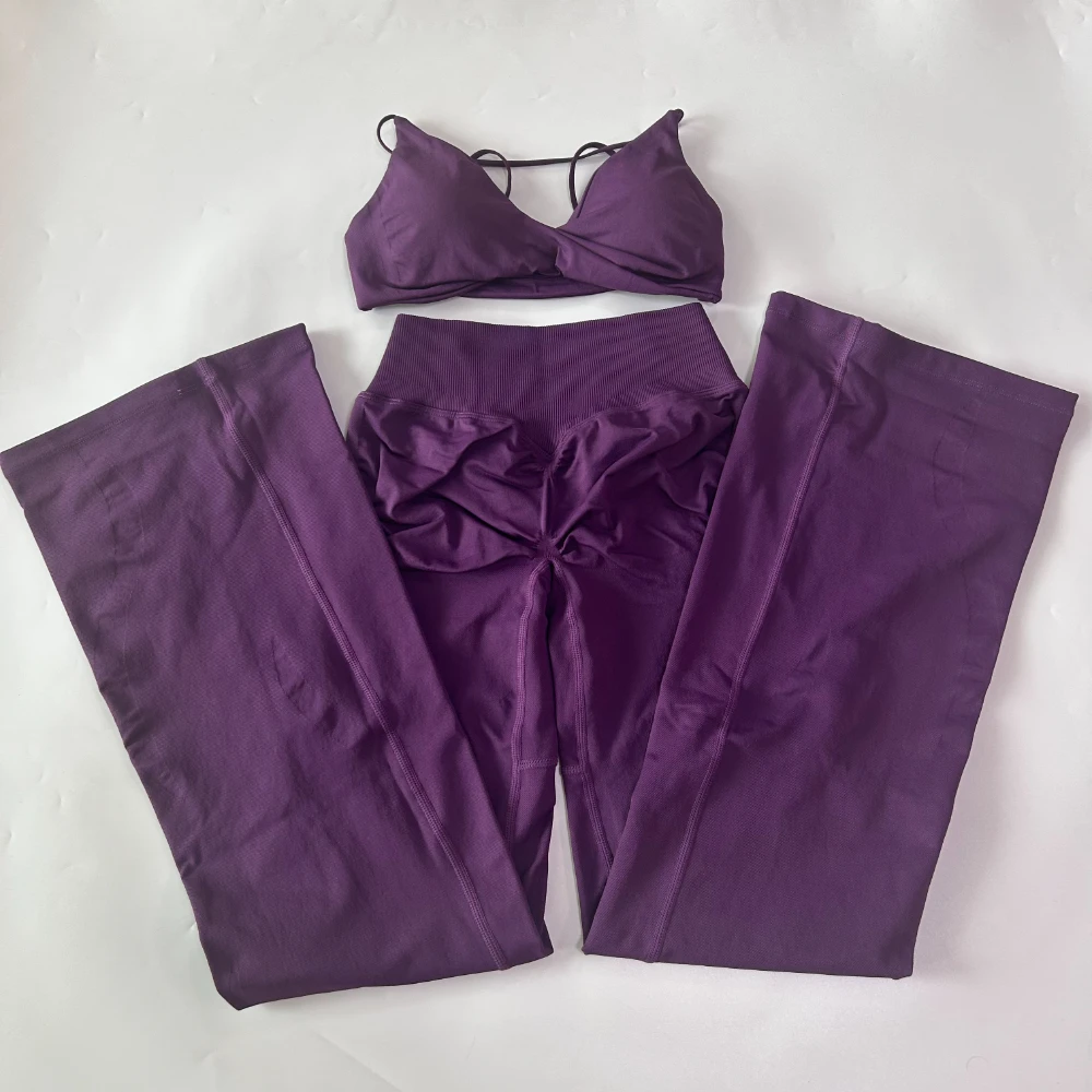 2-teiliges Set mit ausgestellten Leggings für Damen, Sport-BH mit Twist-Front, weite Yoga-Hose, nahtloses Yoga-Set, Trainingskleidung, Trainingsanzüge – Detail 9