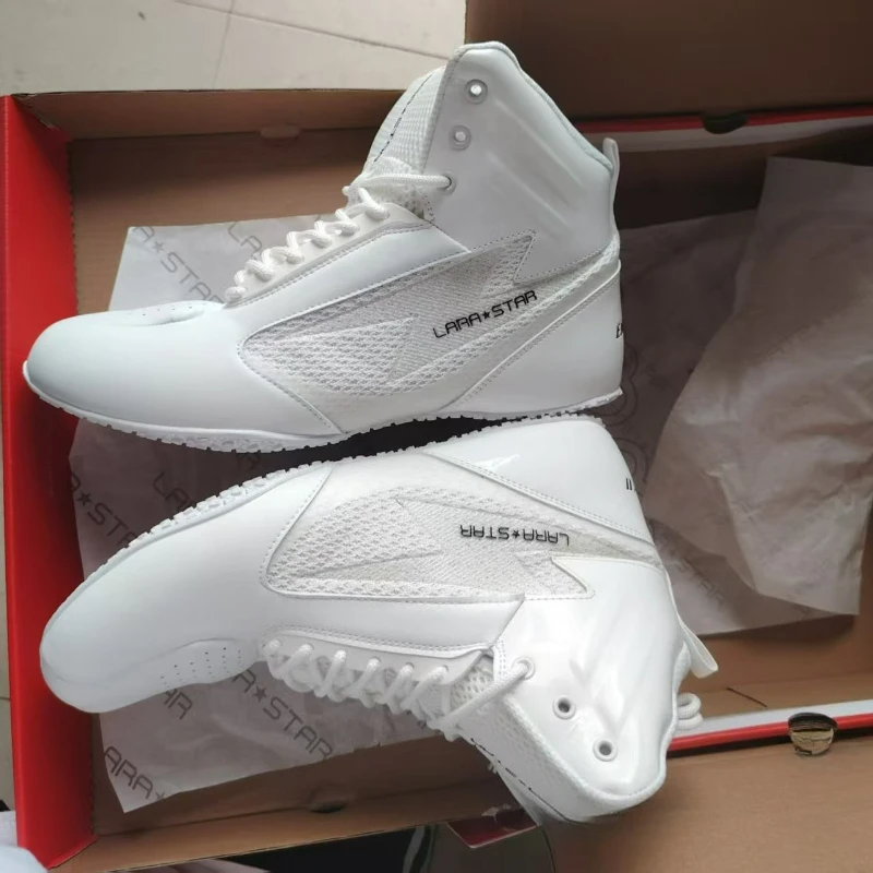 Luxury Brand Men Women Wrestling Shoes Green White Boxing Shoes for Unisex Designer Fighting Shoes Youth Comfortable Gym Shoe