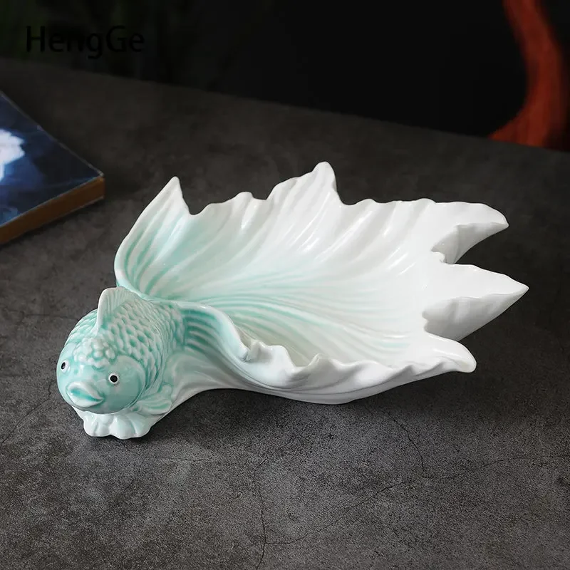 Chinese Style Goldfish Shaped Ceramic Fruit Plate Creative Home Decoration Trinket Dish Snack Plates Storage Service Tray