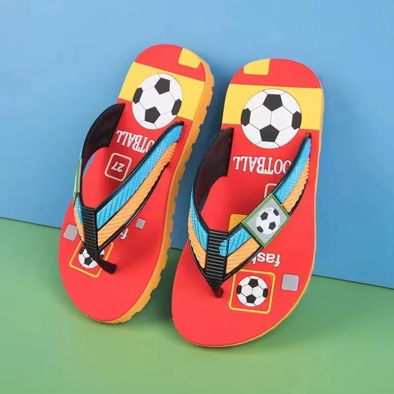 2024 Summer Baby Boys Girls Slippers Children PVC Cartoon Football Print Flops Flips Beachwear Outdoor Red Blue Green Kids Shoes