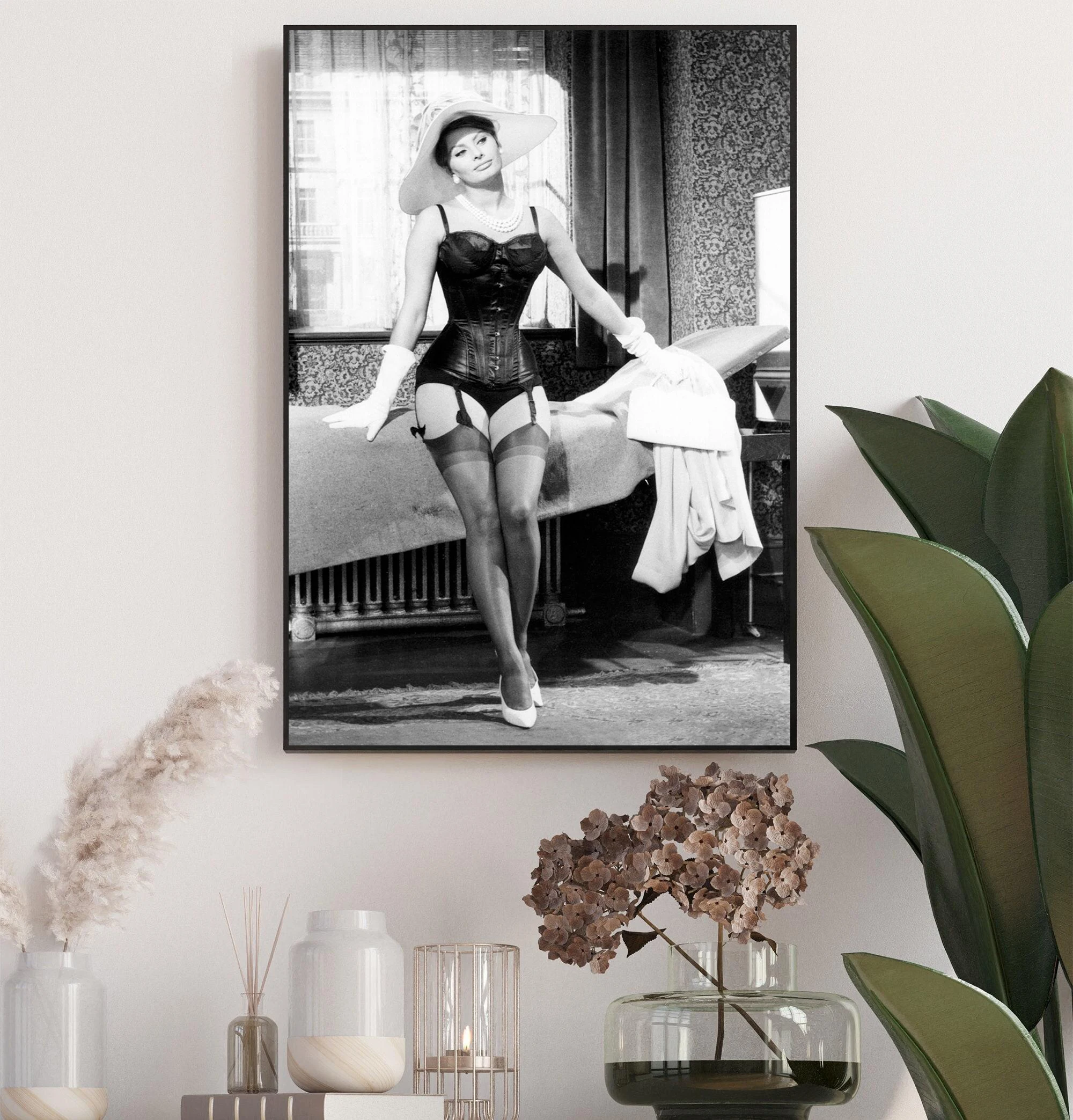 الموضة الحديثة أنثى نجمة صوفيا لورين مثير جميل أسود أبيض صورة المشارك قماش لوحات صور فنية للجدران ديكور المنزل #5