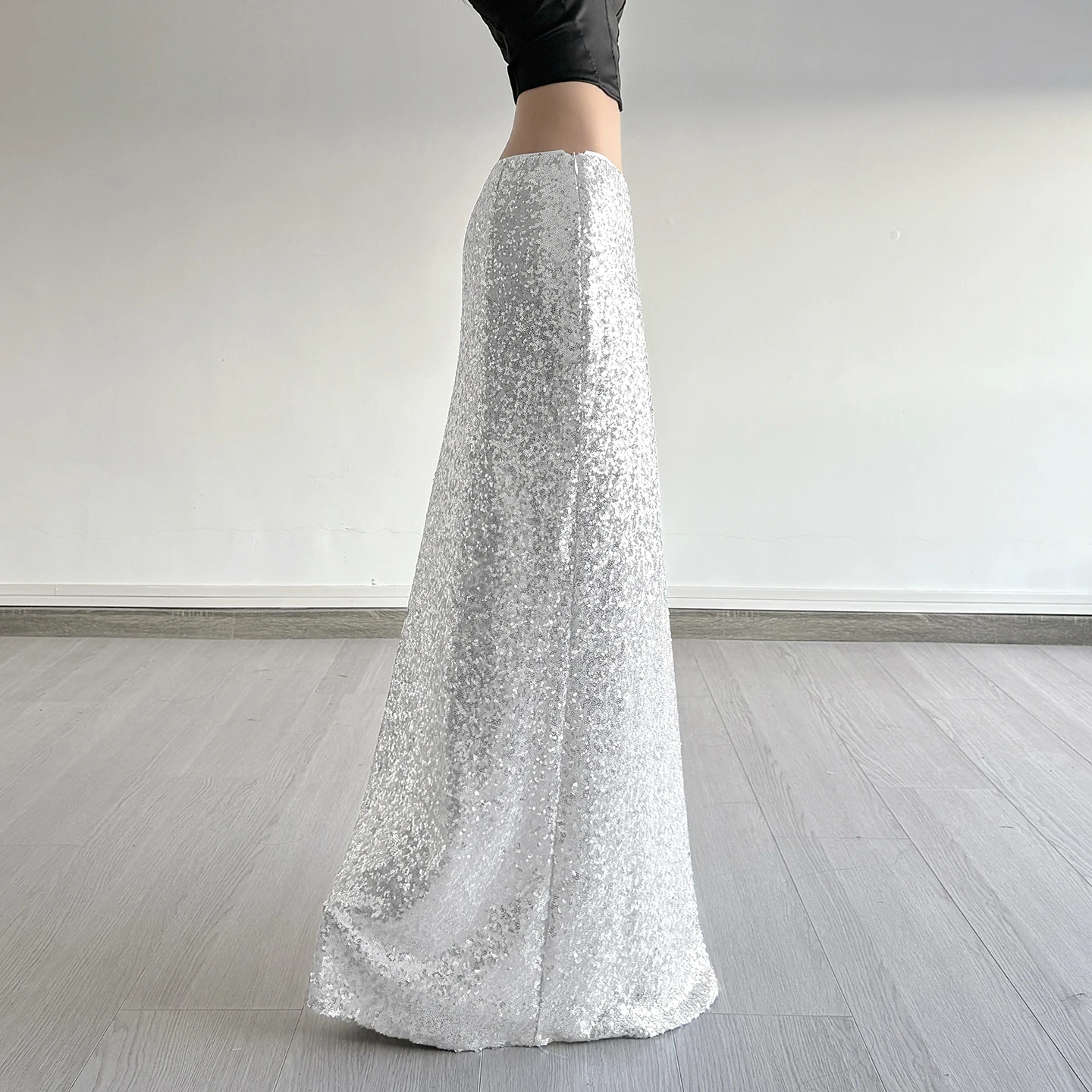 

IAMHOTTY Silver Sequined Straight Floor Length Skirt for Party Evening Luxe High Waist Skirt Sexy Streetwear Elegant Bottoms