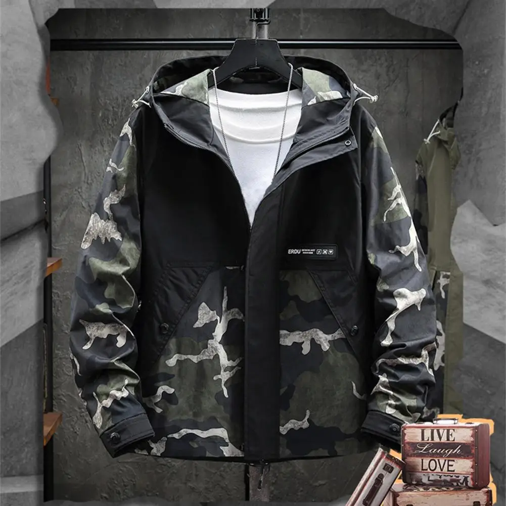 

Trendy Men Hoodie Jacket Spring Autumn Loose Male Relaxed Fit Printed Windbreaker Men Coat Dressing