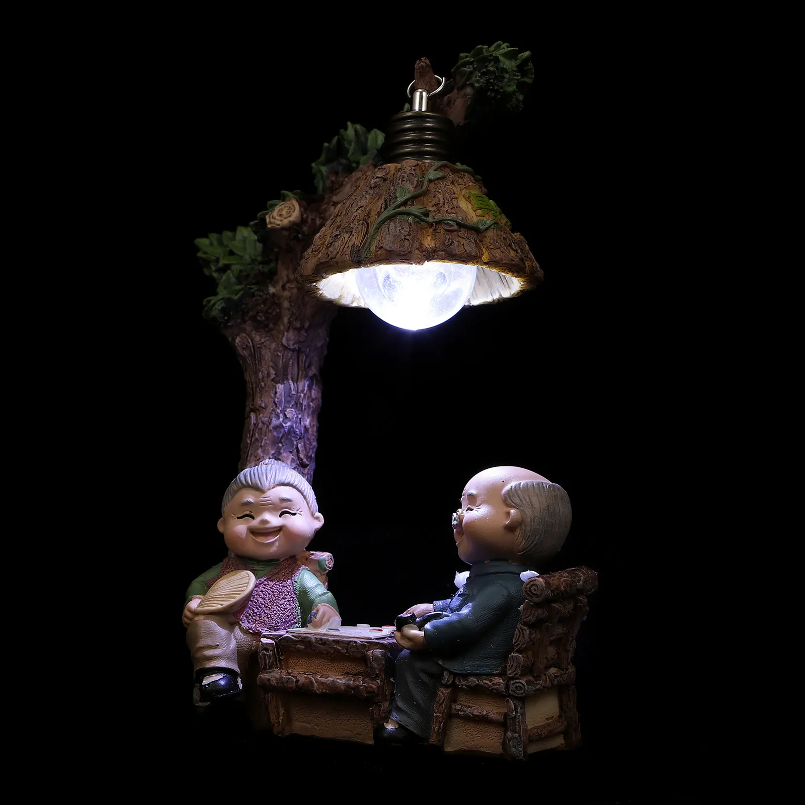 

1Pcs Resin Couple Statue Ornament Small Night Light for Bedroom Garden Desktop Decoration Valentine's Day Home Party Wedding