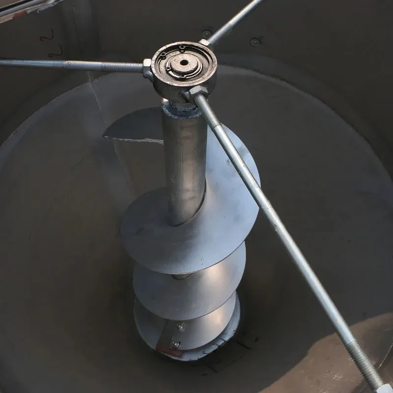 

Вертикальный смеситель кормов для животных для смешивания силоса и фуража