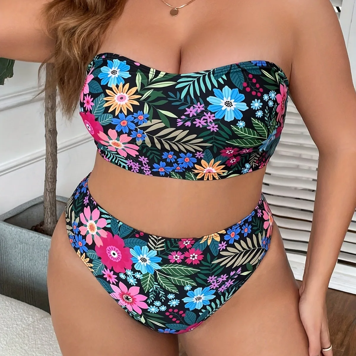 

2026 New European and American Large Size High Waist Sexy Durable Floral Printing Small Fresh Split Tube Top Bikini Swimsuit