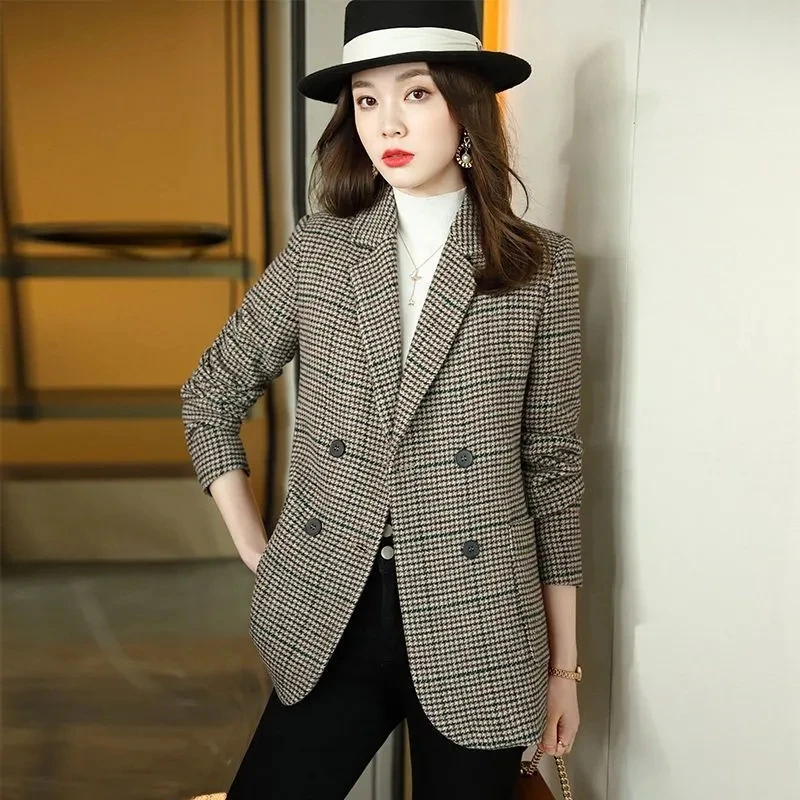 

2023 New Autumn Winter Plaid Women Woolen Coat Short Casual Blazer Female Jacket Double Breasted Outerwear Ladies Overcoats Tops