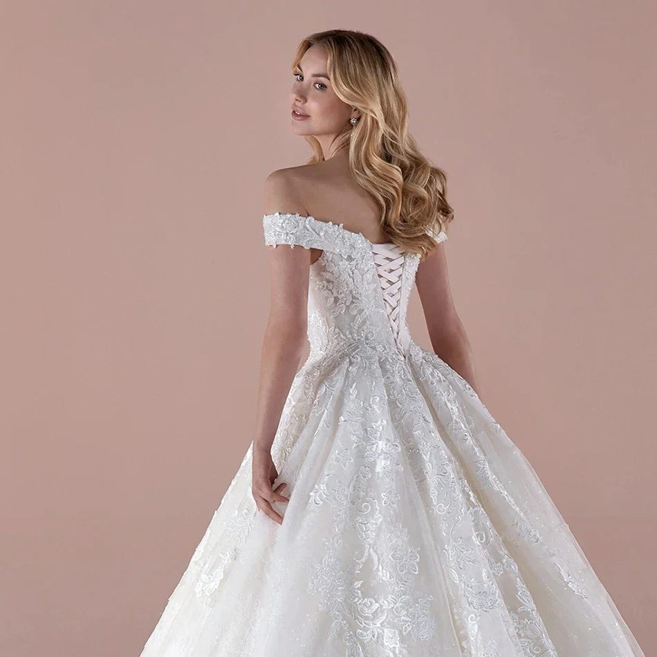 personalizzato2025 Sweetheart con spalle scoperte Abito da sposa Applique in pizzo con perline Abito da sposa Principessa Sposa Matrimonio Abbigliamento donna